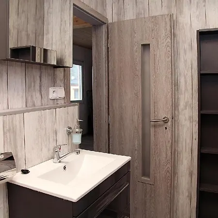 Lipno Lakeview Relax Апартаменты *